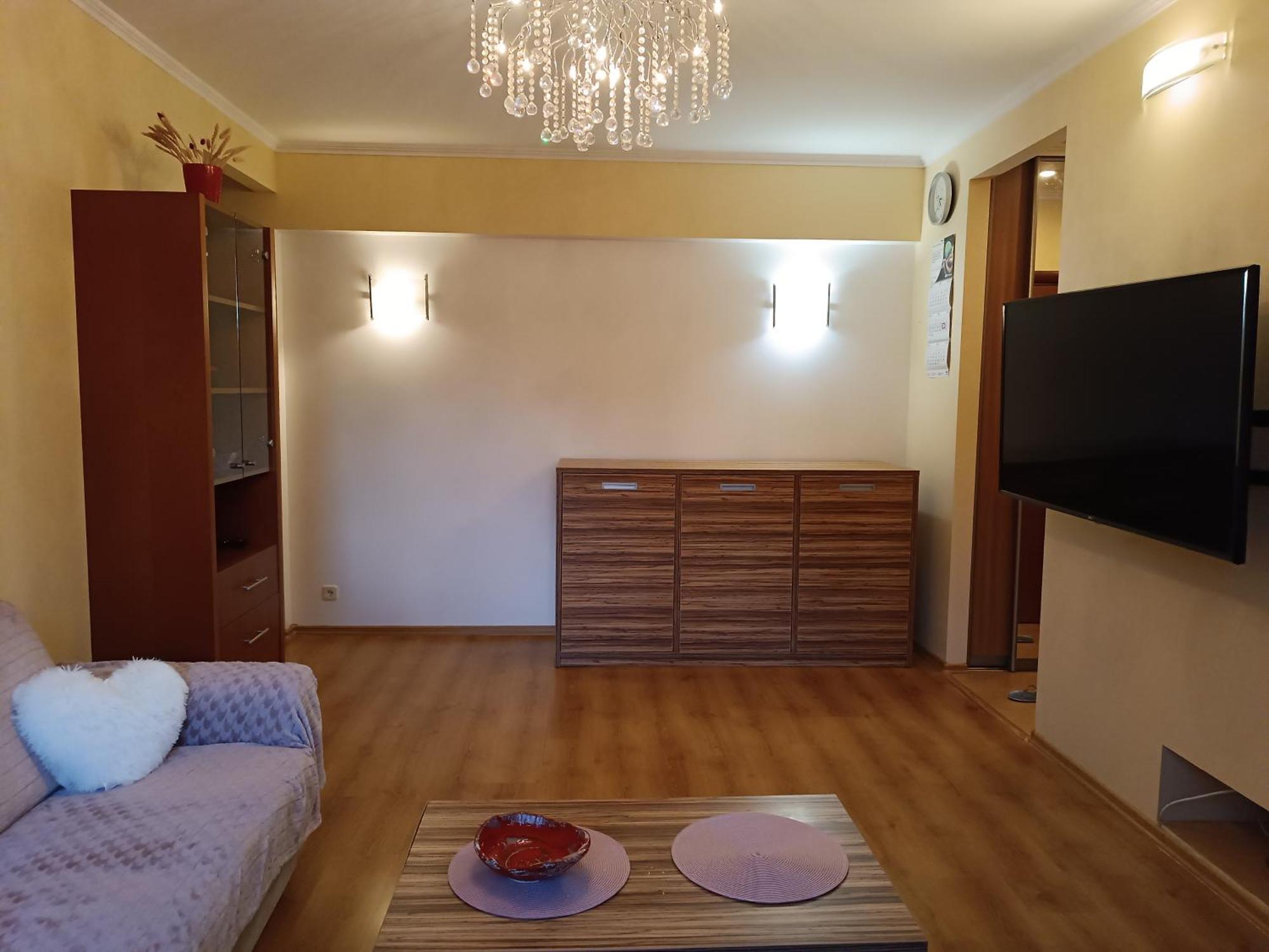 Quiet Dzelzavas Street Apartment Riga Exterior photo